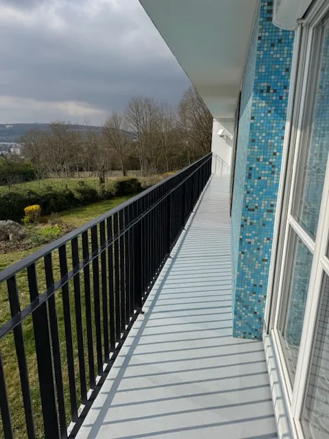 Appartement 87m² à Château-Thierry avec balcon, cave et parking 