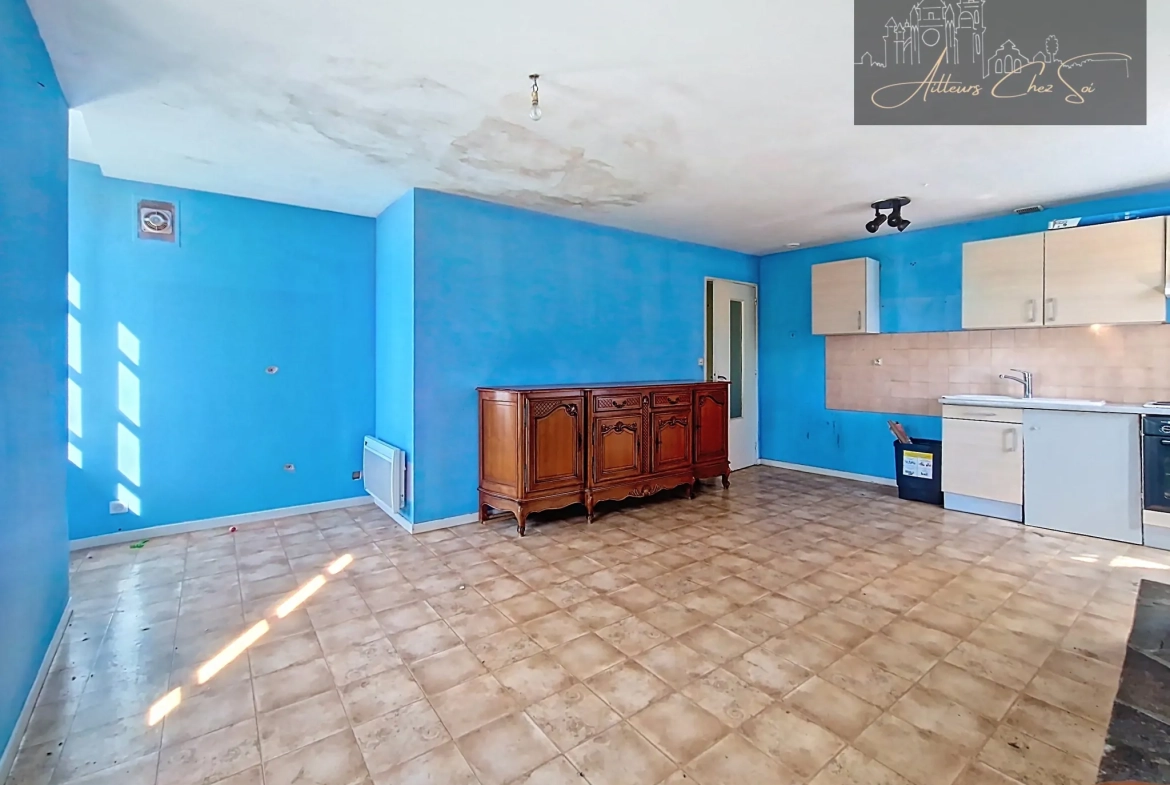 Maison de village à vendre à Cassagnes Begonhes avec potentiel de rénovation 