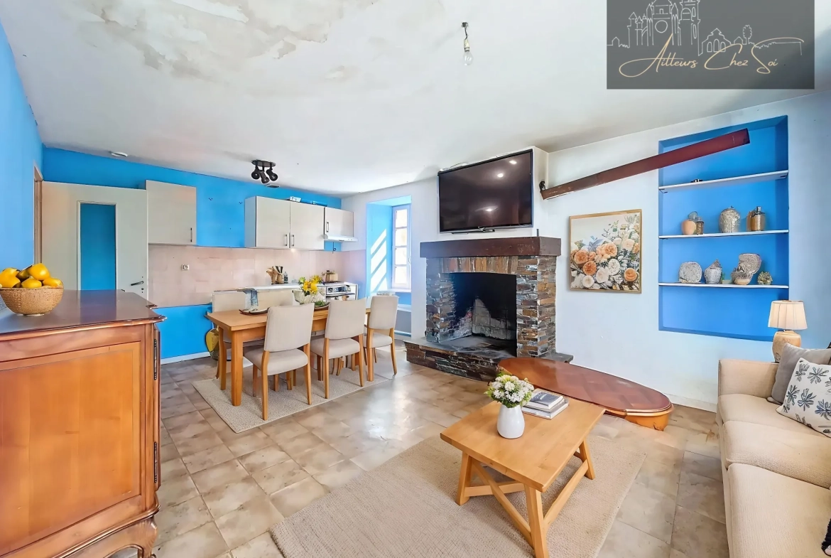 Maison de village à vendre à Cassagnes Begonhes avec potentiel de rénovation 