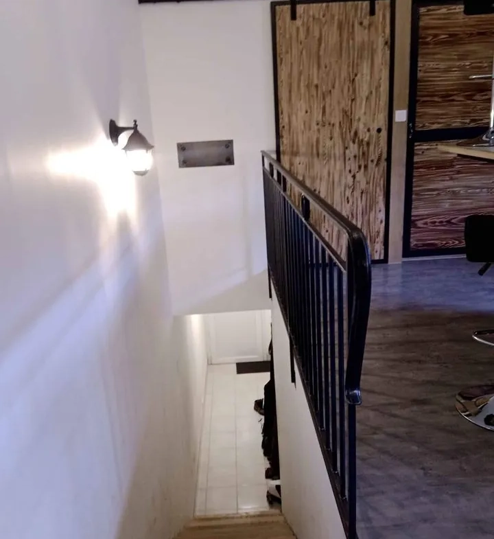 Vente ensemble immobilier avec atelier et maison à Saint Laurent d’Olt 