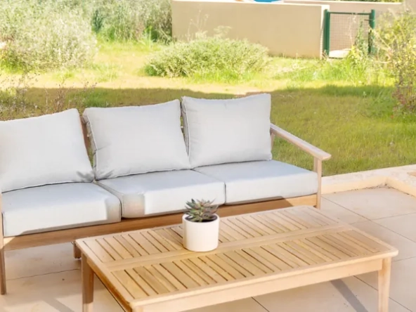 Appartement 3 pièces à Grenoble avec loggia, livraison 2027, prix 255 000 €