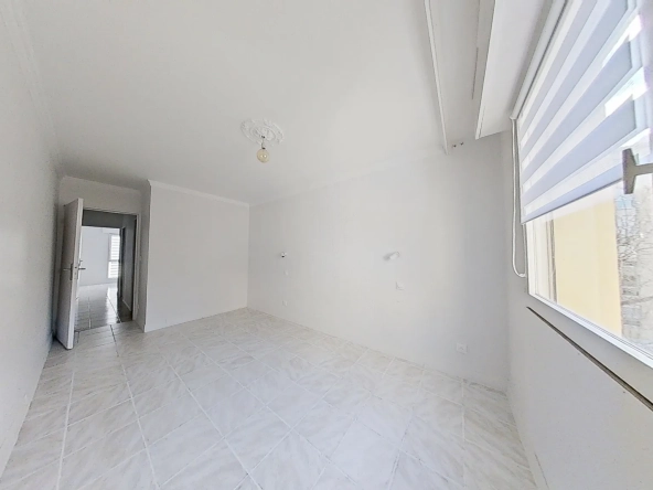Appartement T3 lumineux avec balcon et garage à Lyon 9ème Gare de Vaise 