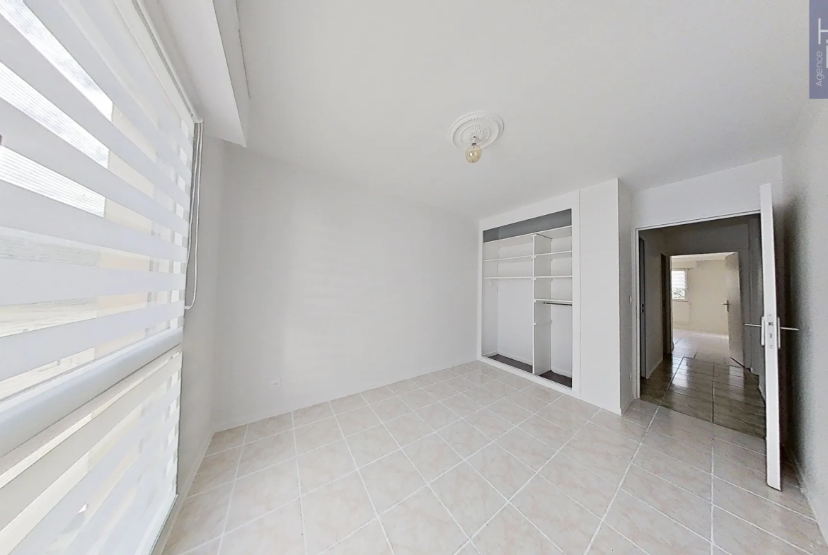 Appartement T3 lumineux avec balcon et garage à Lyon 9ème Gare de Vaise 