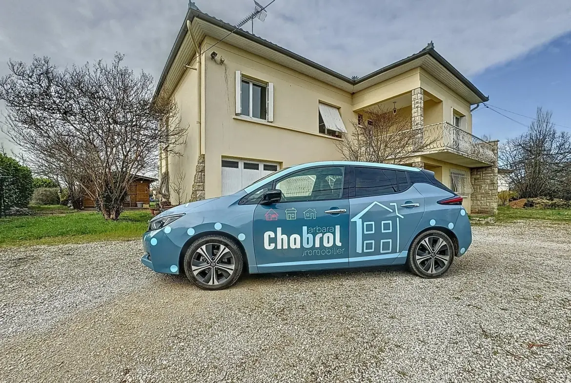 Grande maison familiale rénovée à Montauban avec terrain de 1354 m² 