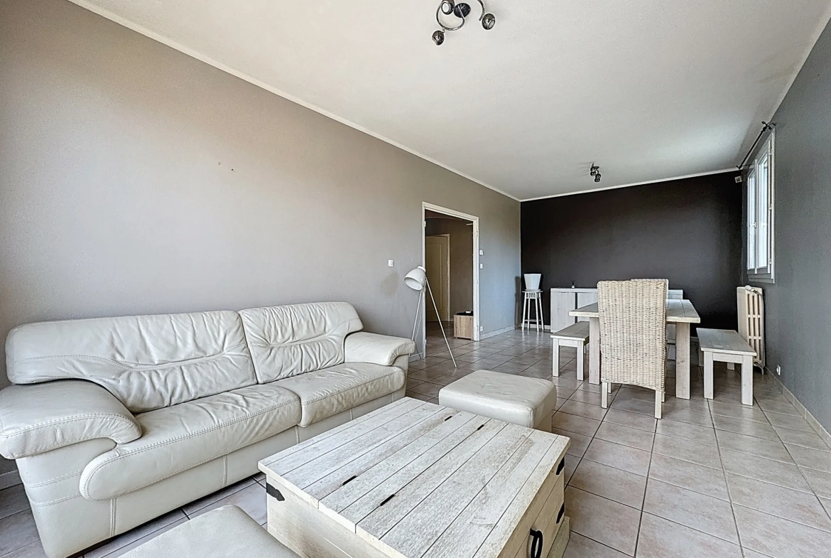 Grande maison familiale rénovée à Montauban avec terrain de 1354 m² 