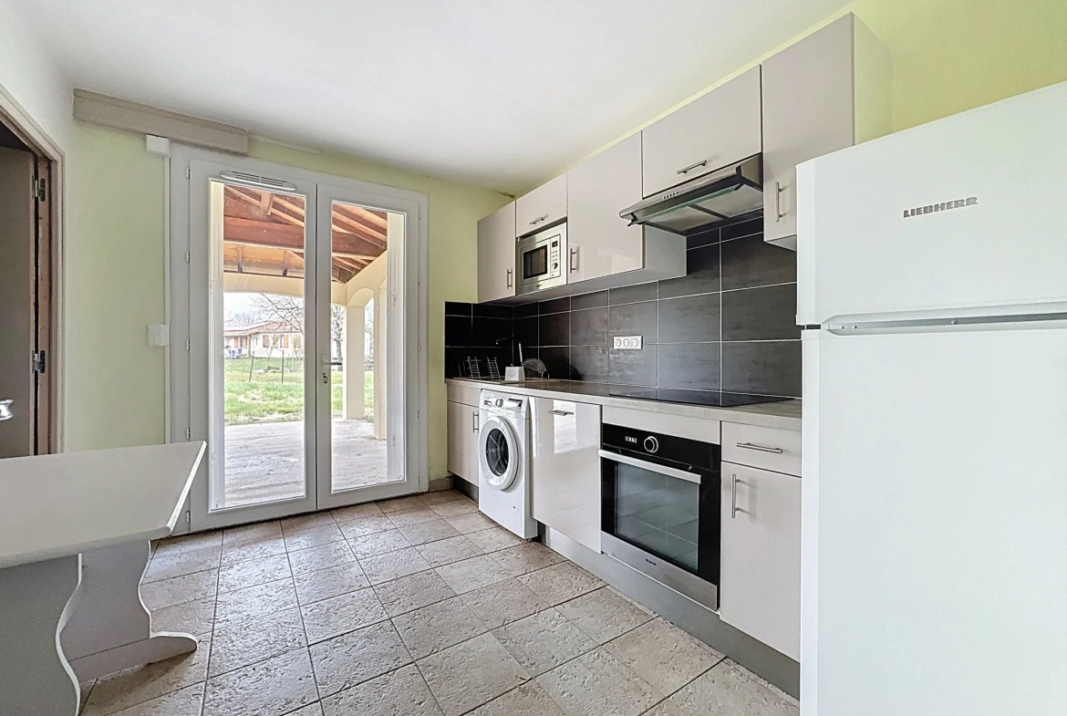 Grande maison familiale rénovée à Montauban avec terrain de 1354 m² 