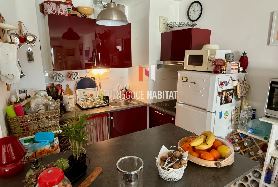 Appartement T2 avec terrasse de 16 m² à Saint-Aunès - Résidence Standing 