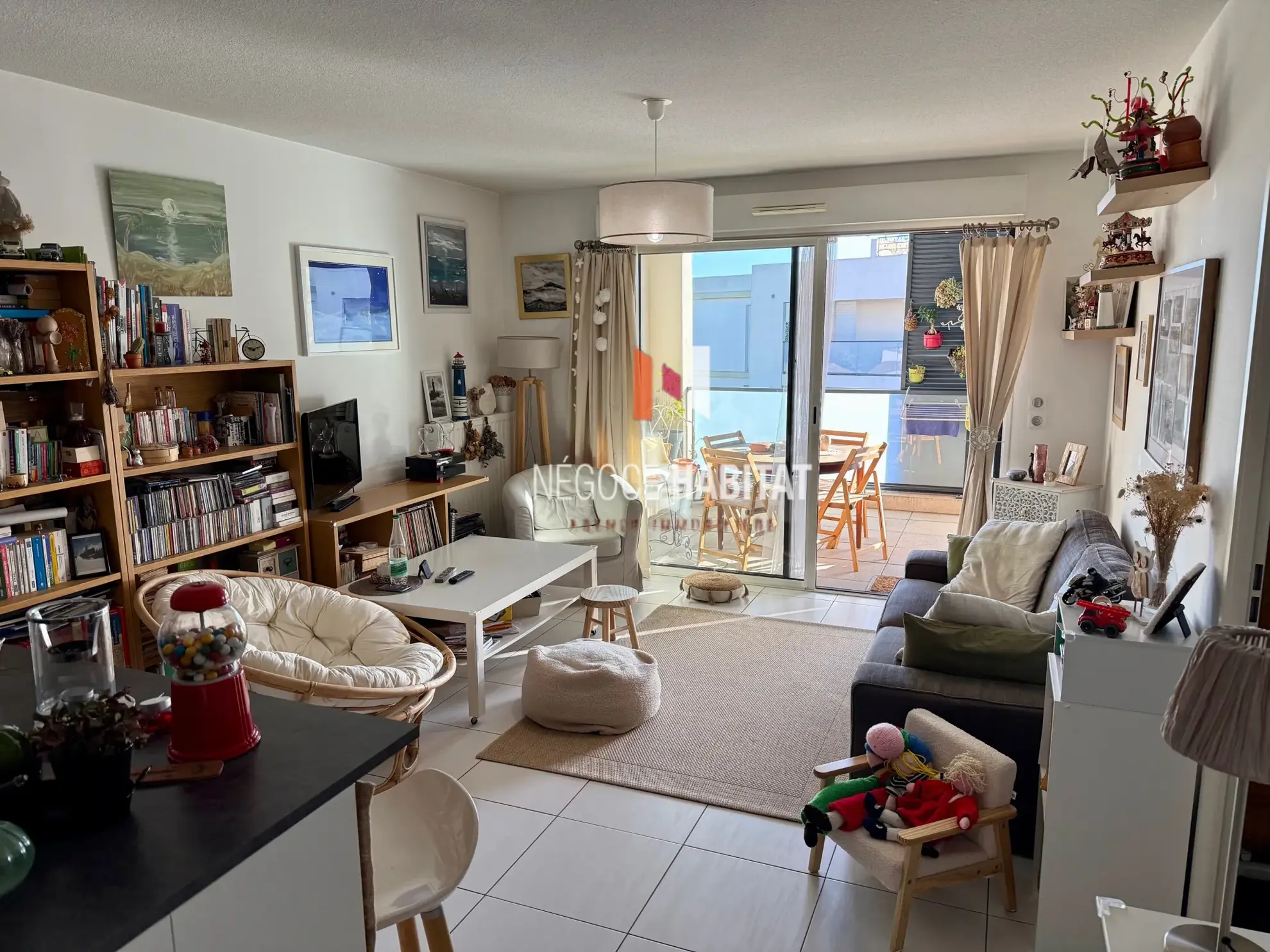 Appartement T2 avec terrasse de 16 m² à Saint-Aunès - Résidence Standing 