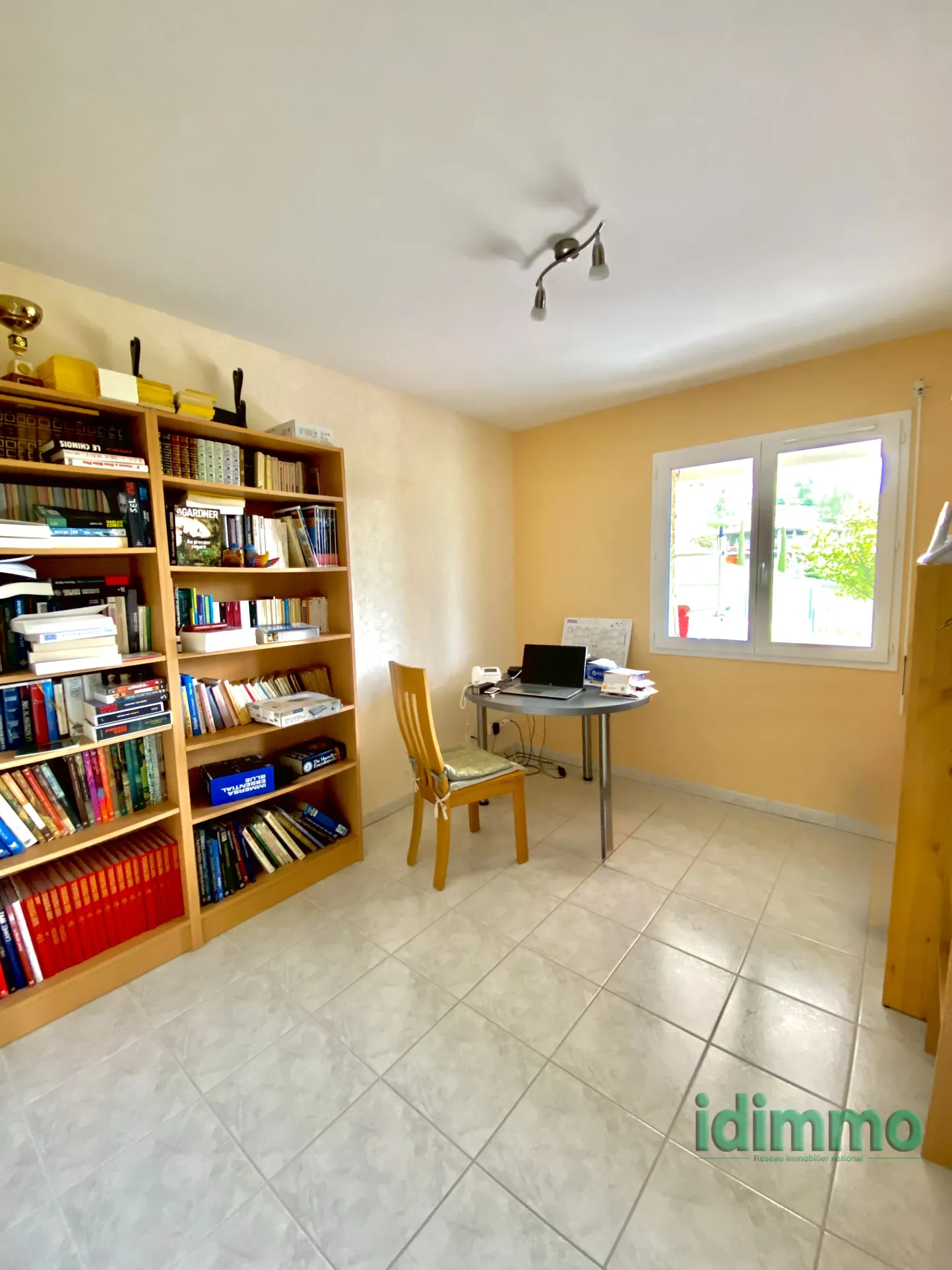 Maison de plain-pied avec véranda à Vanosc – 3 chambres, terrain de 1700 m² 