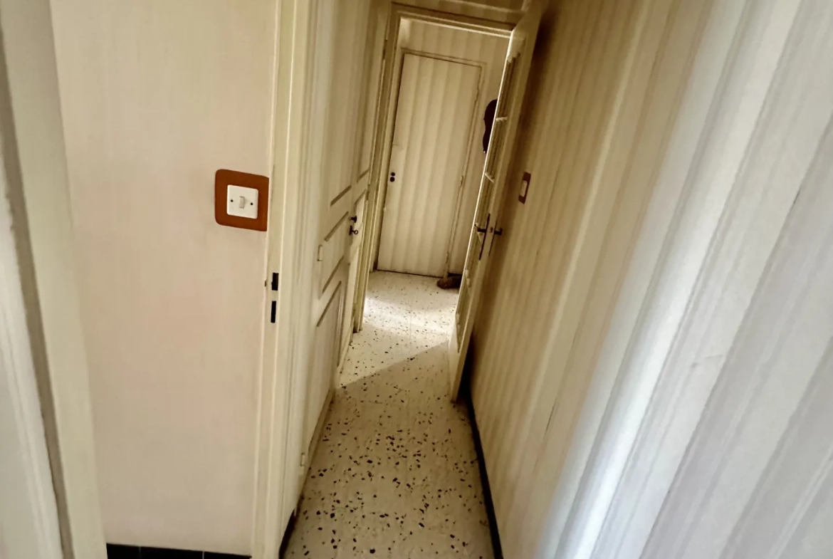 Appartement T4 à Montpellier proche du Stade de la Mosson, avec balcon et garage 