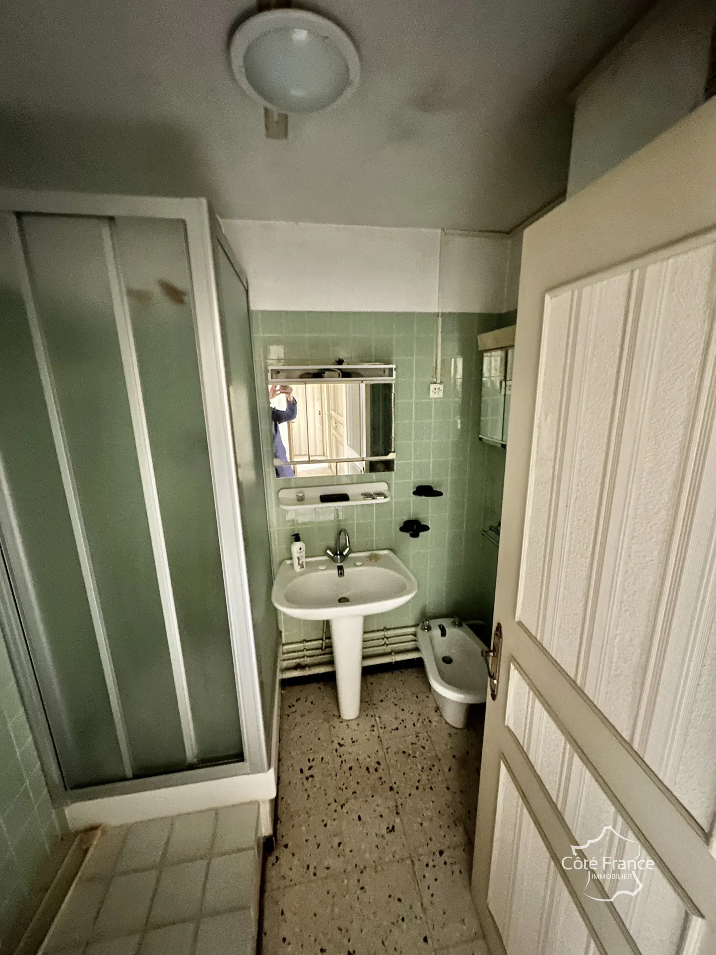 Appartement T4 à Montpellier proche du Stade de la Mosson, avec balcon et garage 