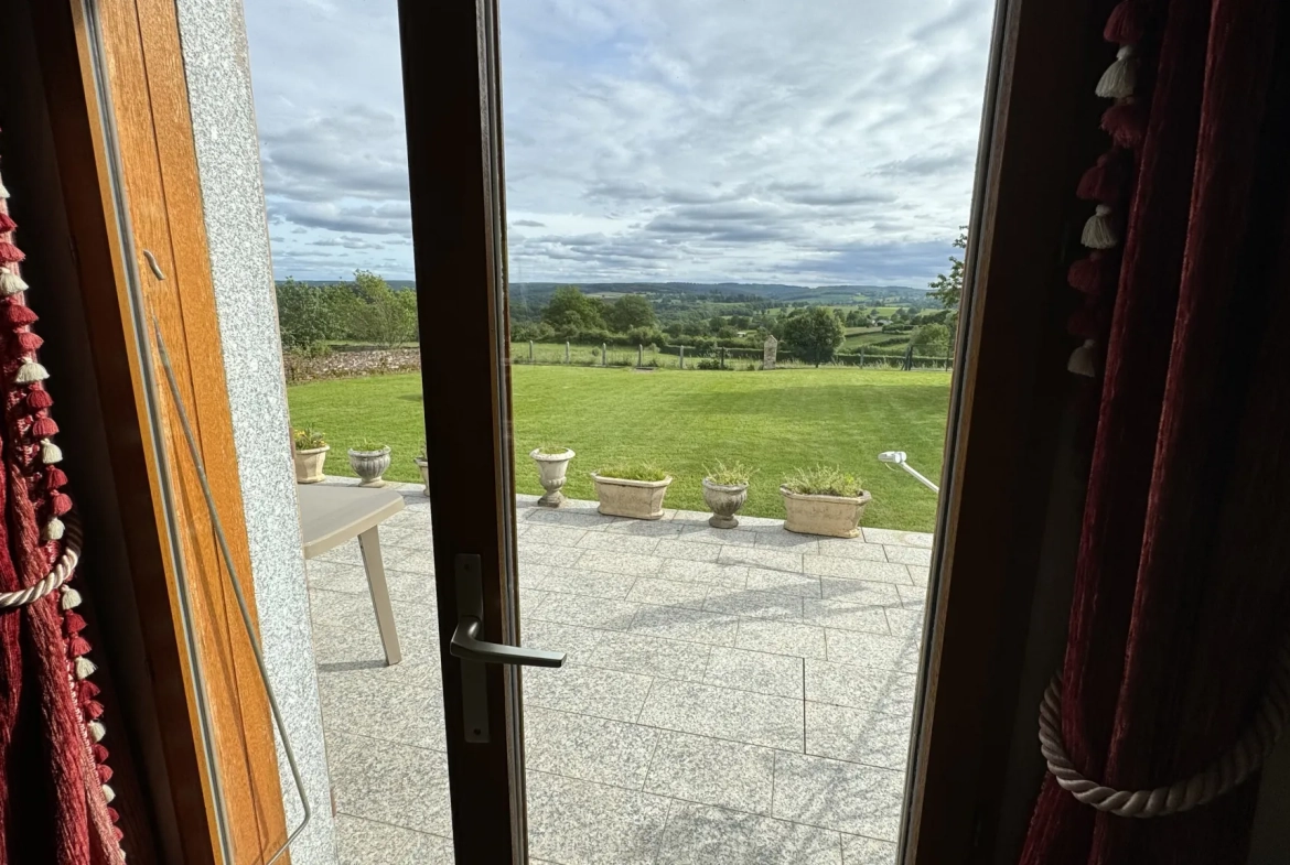 Maison avec vue panoramique à Rouvray – 4 chambres, terrain de 6083 m² 