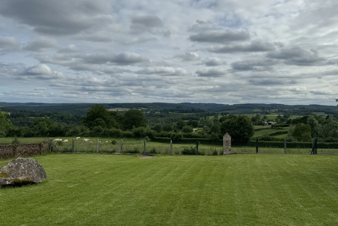 Maison avec vue panoramique à Rouvray – 4 chambres, terrain de 6083 m² 