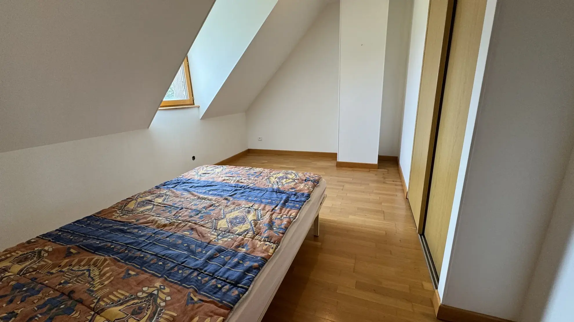 Maison avec vue panoramique à Rouvray – 4 chambres, terrain de 6083 m² 