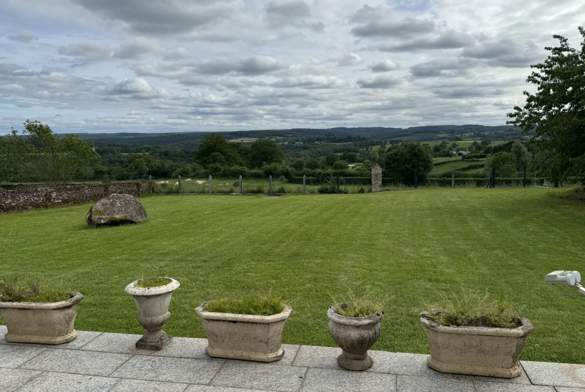 Maison avec vue panoramique à Rouvray – 4 chambres, terrain de 6083 m² 