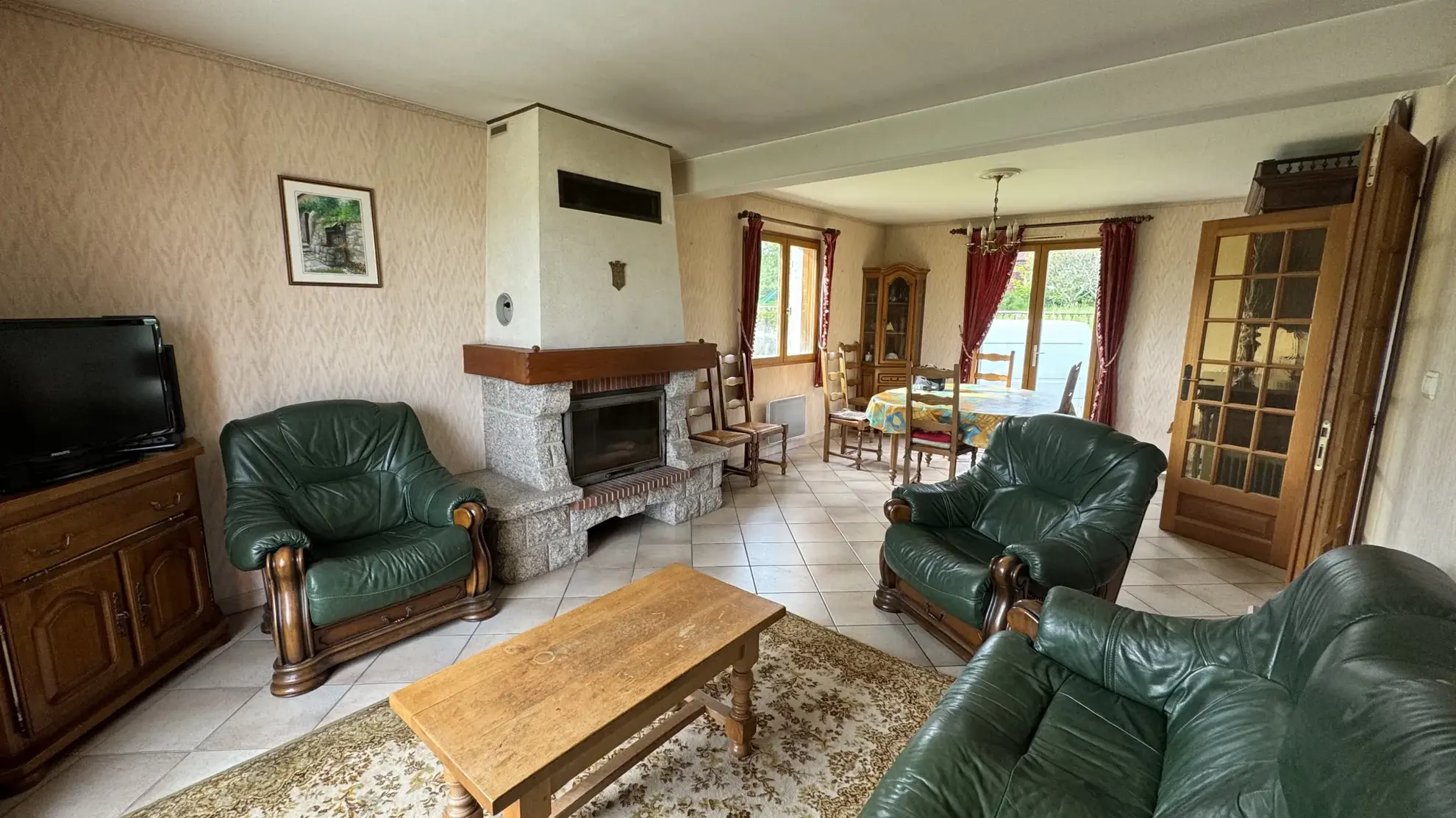 Maison avec vue panoramique à Rouvray – 4 chambres, terrain de 6083 m² 