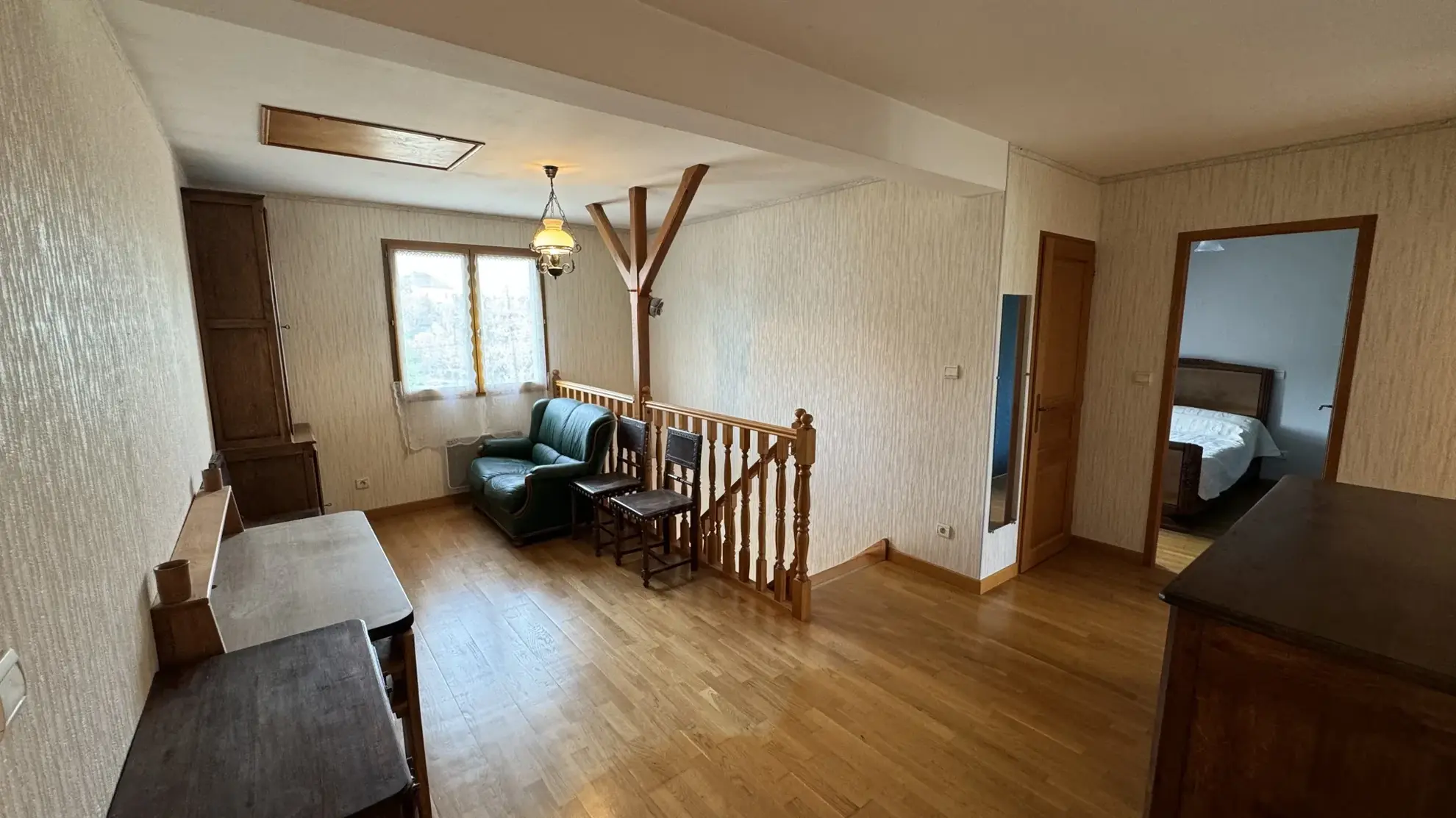 Maison avec vue panoramique à Rouvray – 4 chambres, terrain de 6083 m² 