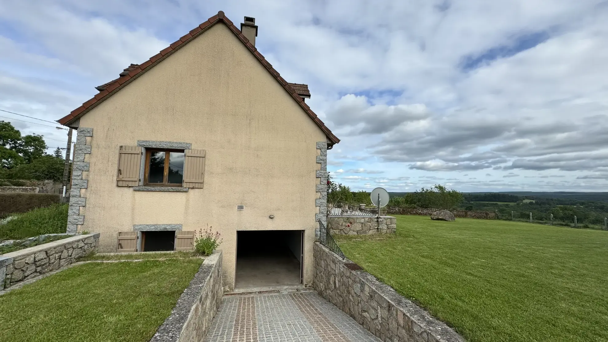 Maison avec vue panoramique à Rouvray – 4 chambres, terrain de 6083 m² 