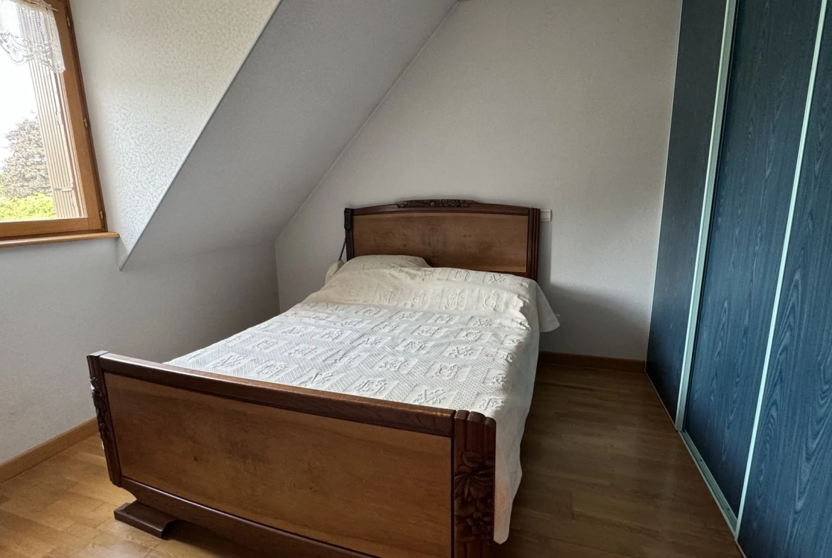 Maison avec vue panoramique à Rouvray – 4 chambres, terrain de 6083 m² 
