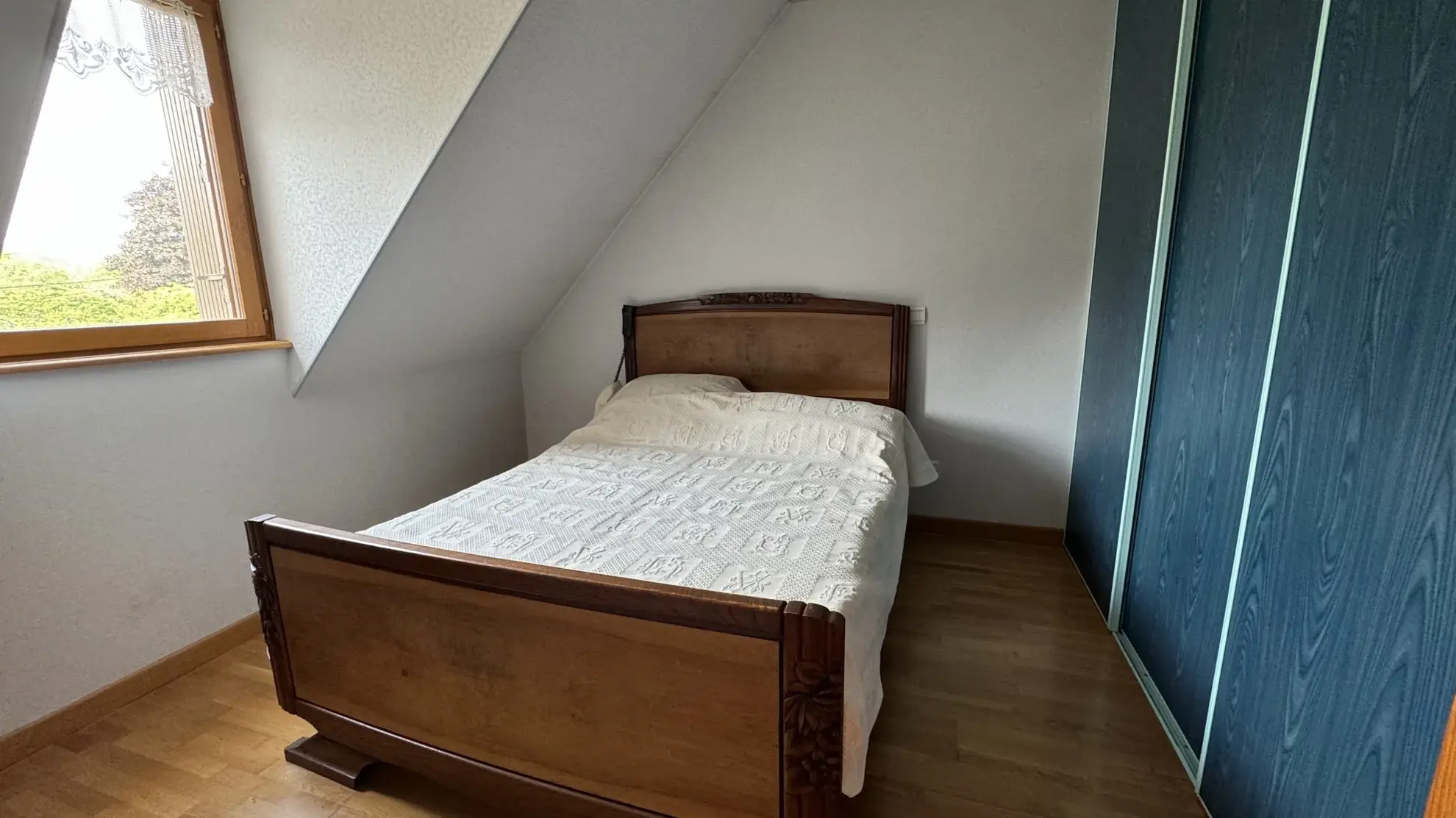Maison avec vue panoramique à Rouvray – 4 chambres, terrain de 6083 m² 