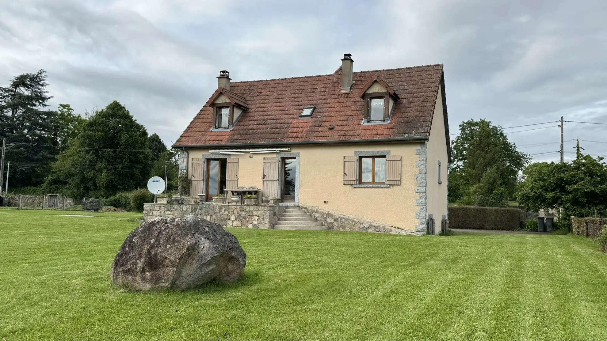 Maison avec vue panoramique à Rouvray – 4 chambres, terrain de 6083 m² 