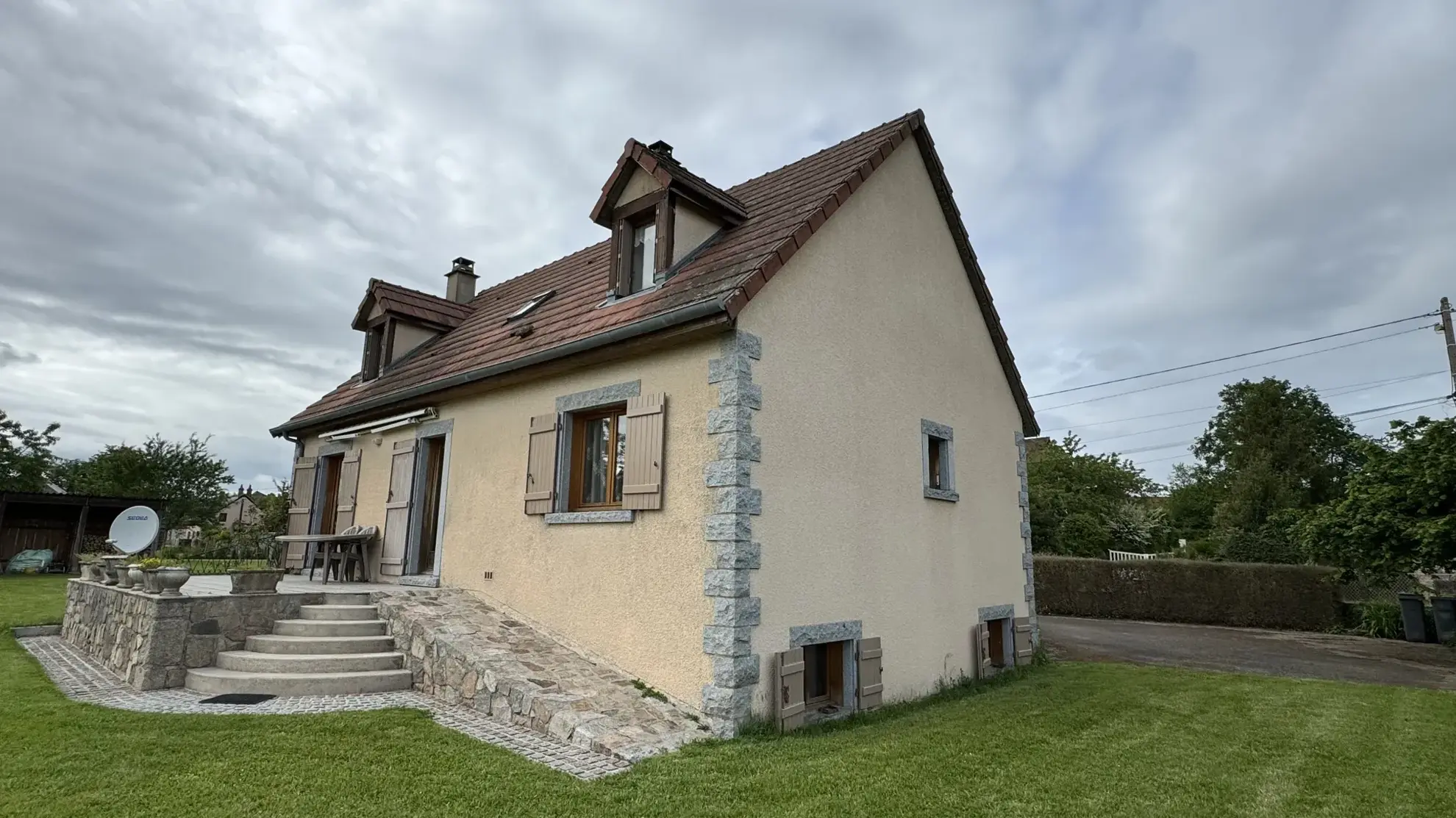 Maison avec vue panoramique à Rouvray – 4 chambres, terrain de 6083 m² 