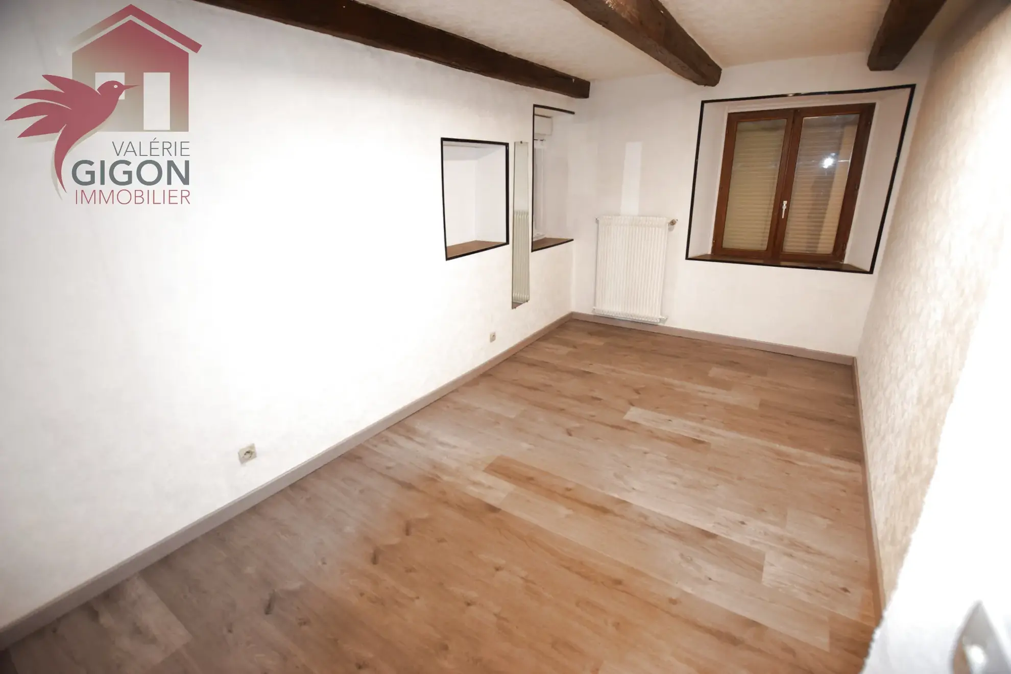 Charmante maison en pierres avec garage et jardin à Brognard - Nommay 