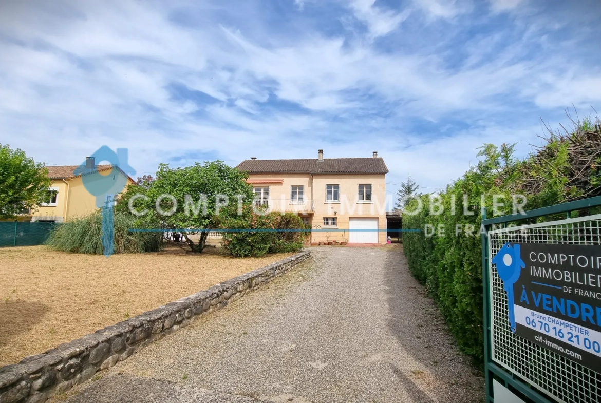 Maison à vendre en Ardèche de 95 m² avec grand terrain de 1260 m² 