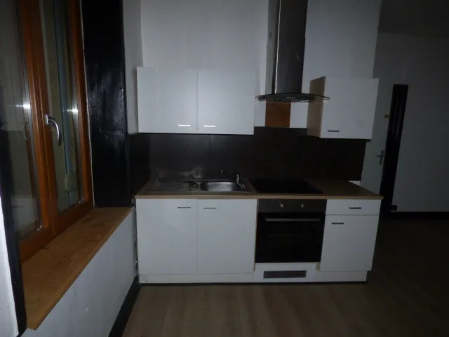 Investissement immobilier à Colombey les Belles avec deux grands appartements T4 et T6 