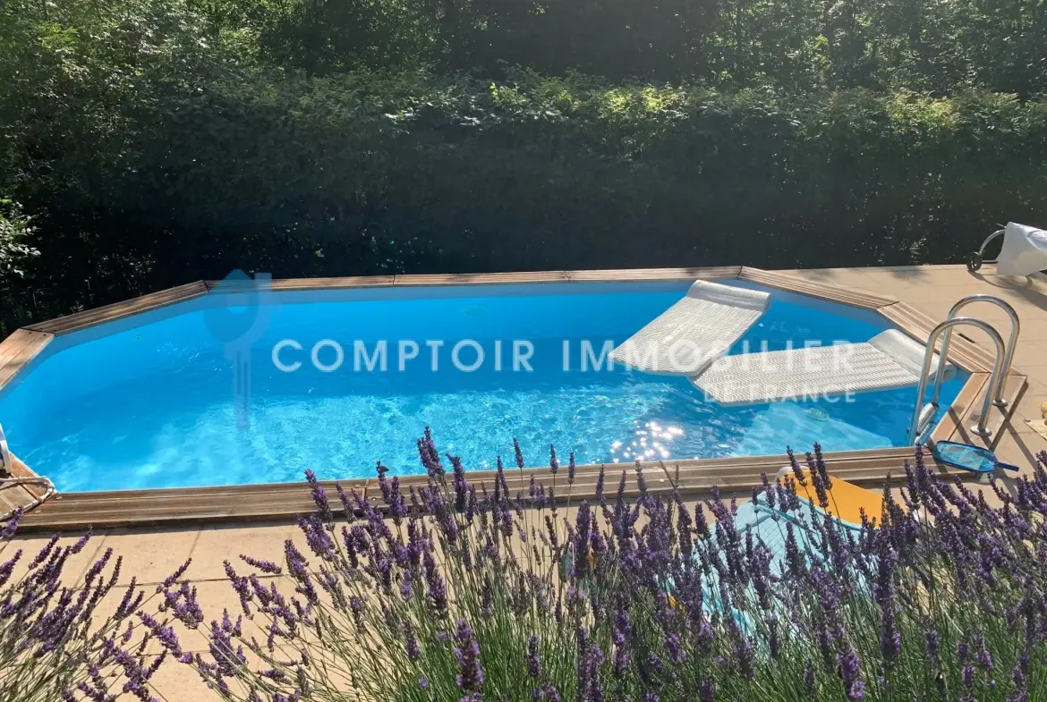 Propriété rare en Ardèche avec maison, Mazet, piscine chauffée et accès rivière à Astet 