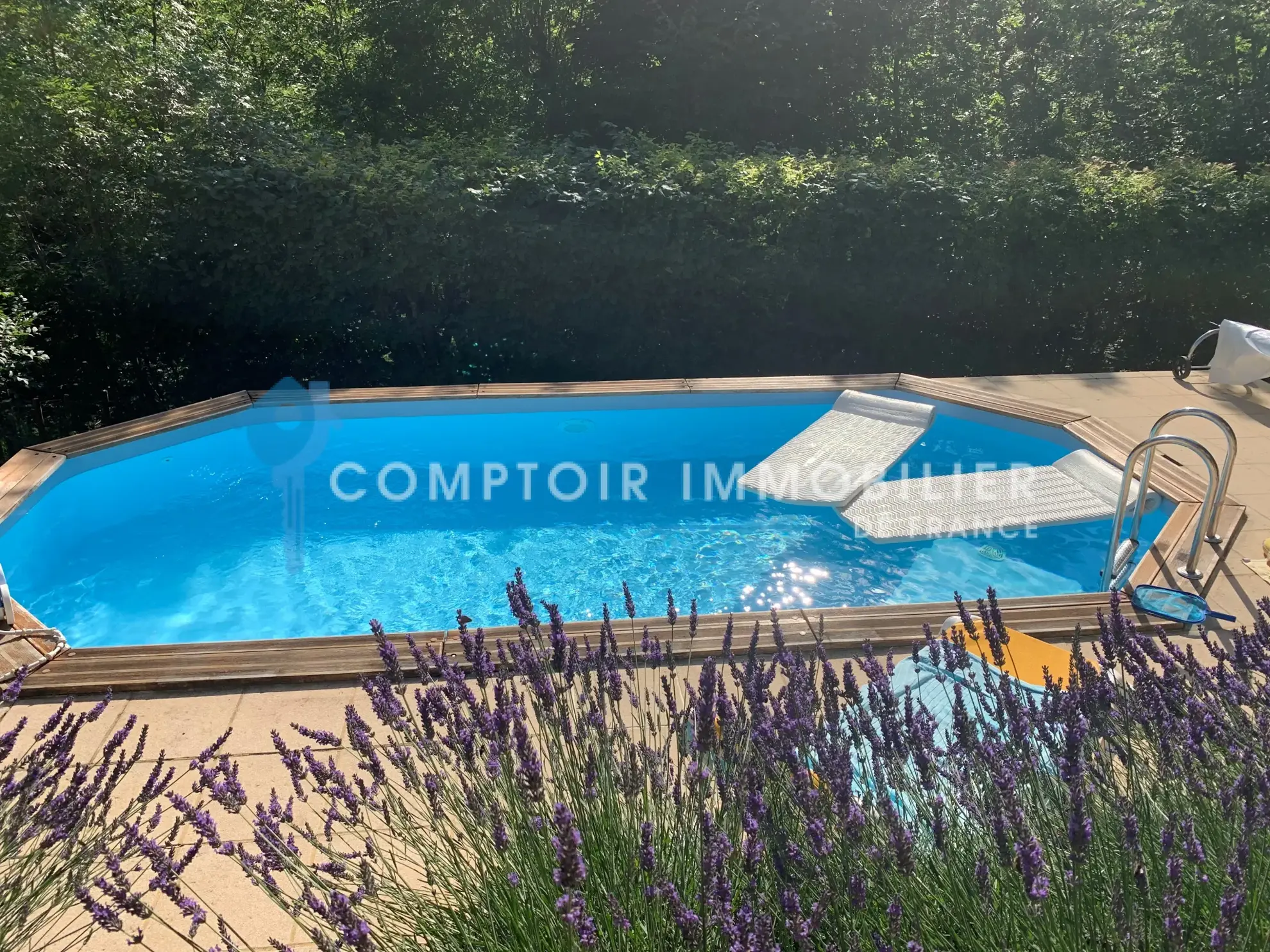 Propriété rare en Ardèche avec maison, Mazet, piscine chauffée et accès rivière à Astet 