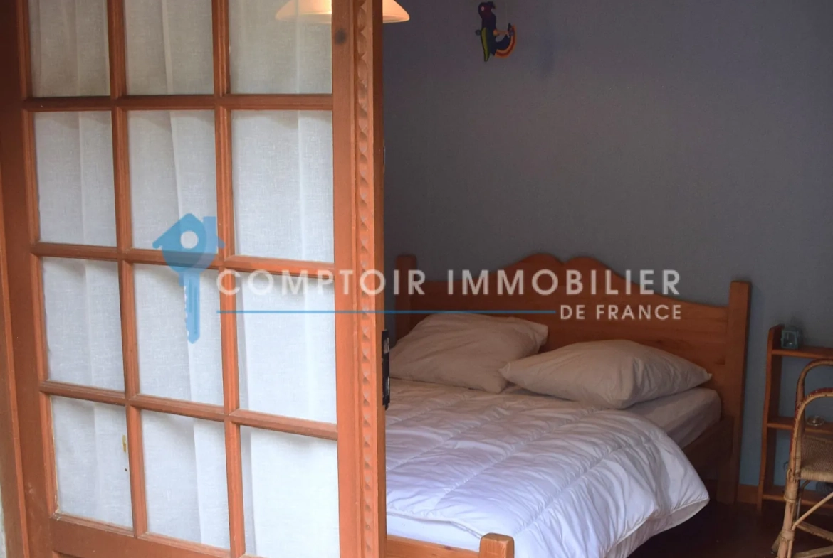 Propriété rare en Ardèche avec maison, Mazet, piscine chauffée et accès rivière à Astet 