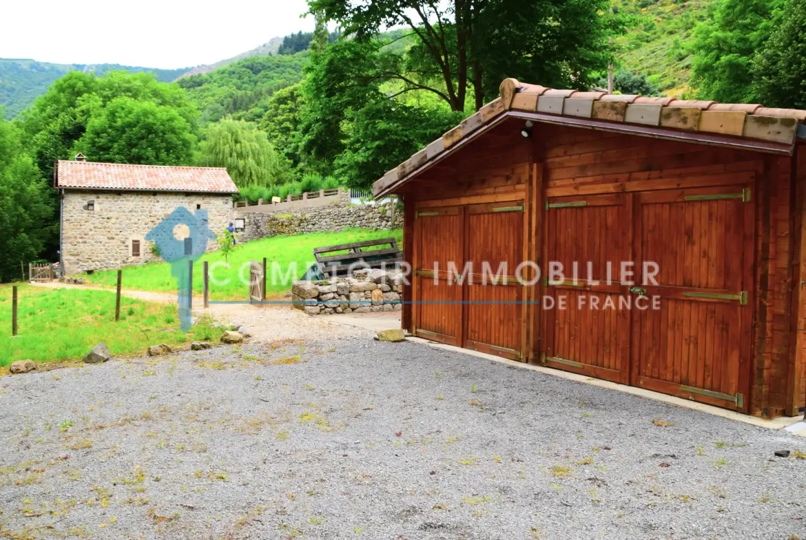 Propriété rare en Ardèche avec maison, Mazet, piscine chauffée et accès rivière à Astet 