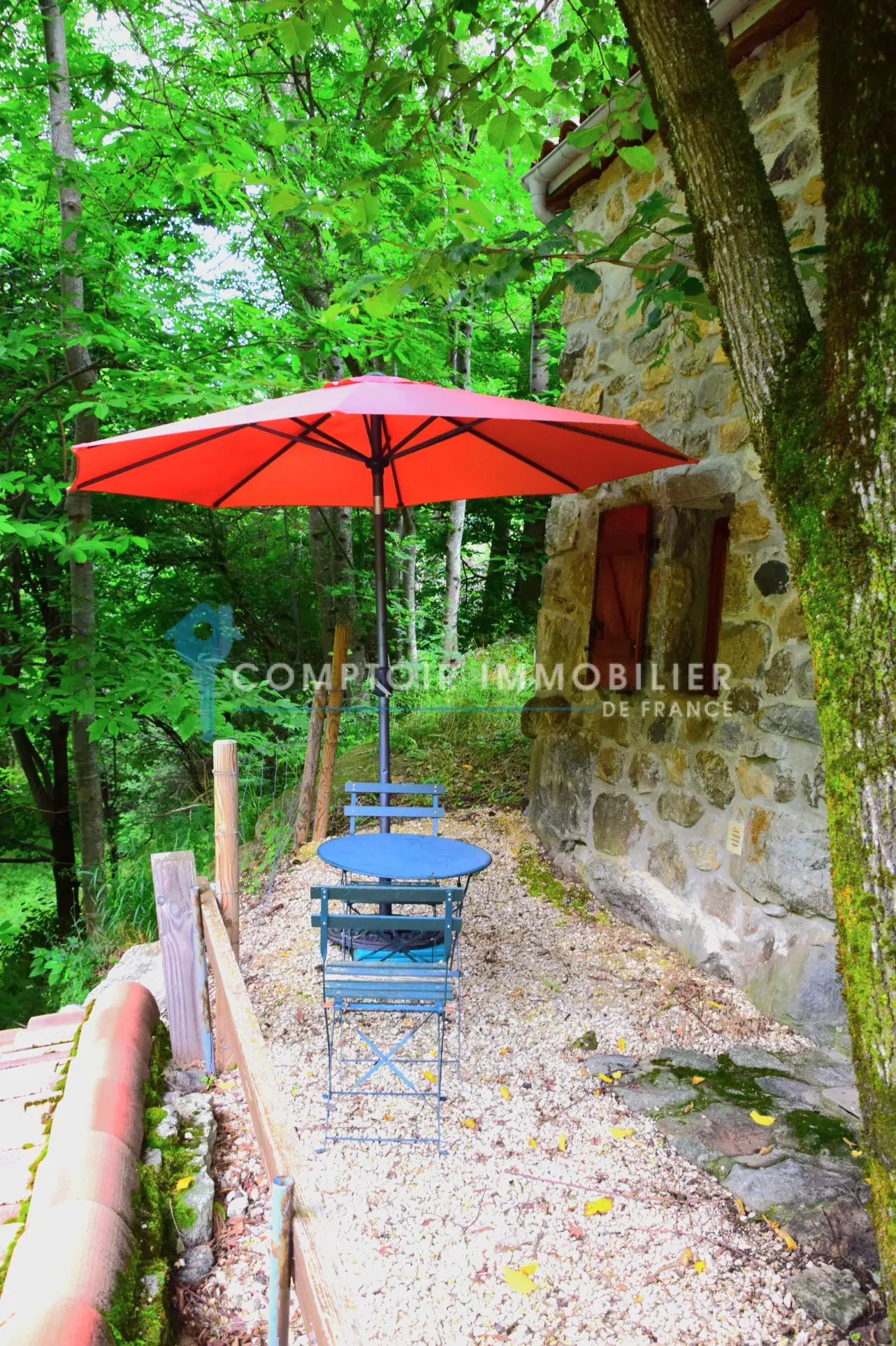 Propriété rare en Ardèche avec maison, Mazet, piscine chauffée et accès rivière à Astet 