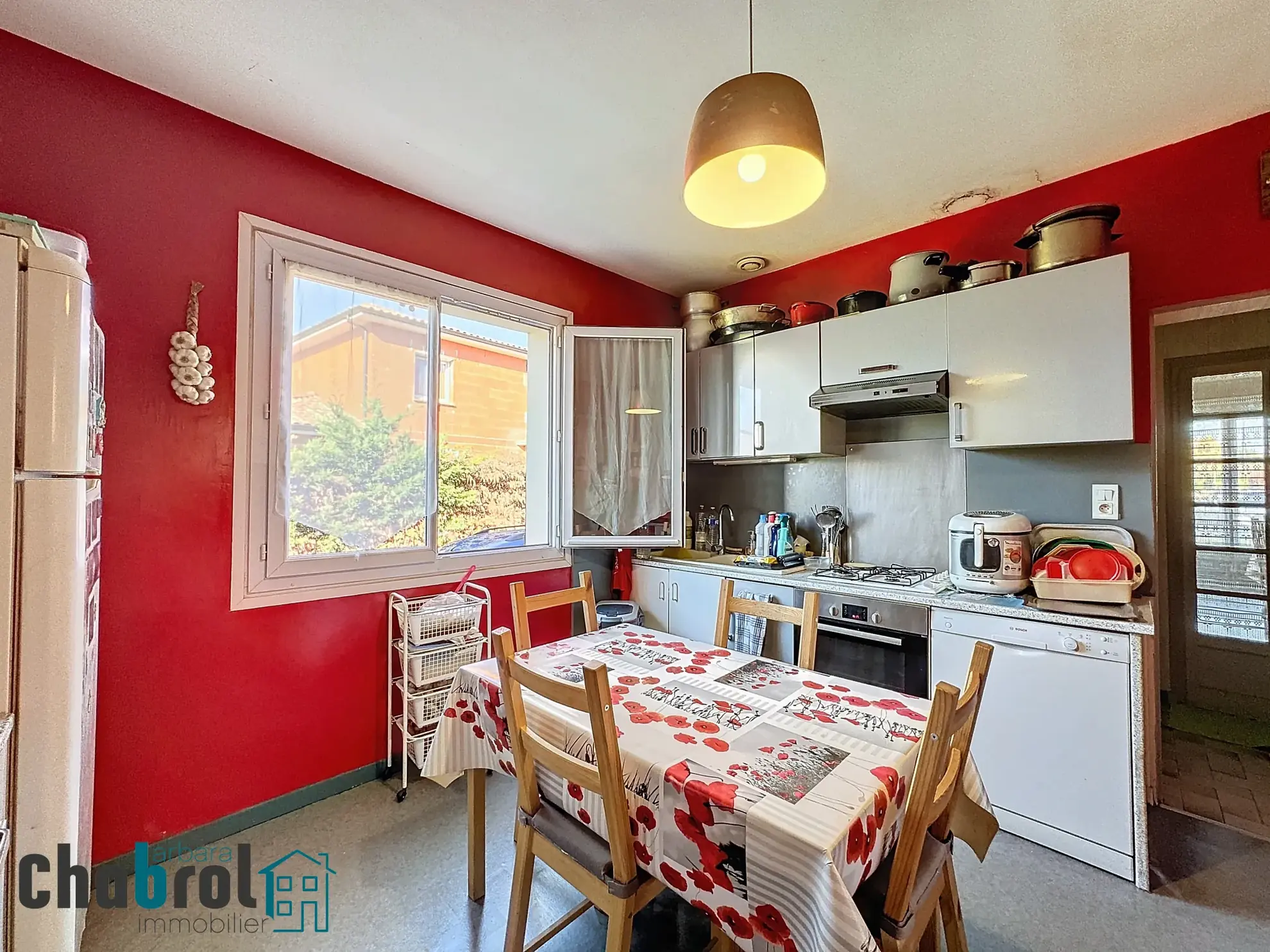 Maison de 102 m² avec grand terrain constructible à La Ville Dieu Du Temple 