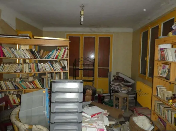 Villa F4 à vendre à Béziers pour 40 000 € avec garage et terrain 