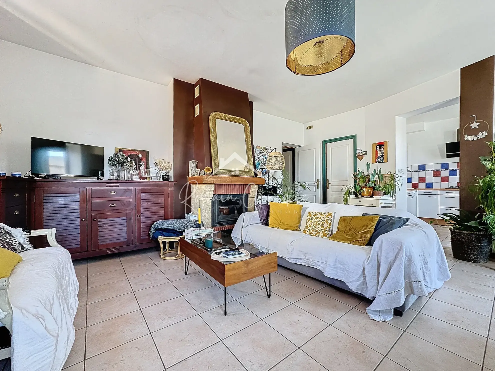 Bel appartement T4 de 85 m² au cœur de Millau avec vue dégagée et commodités à proximité 