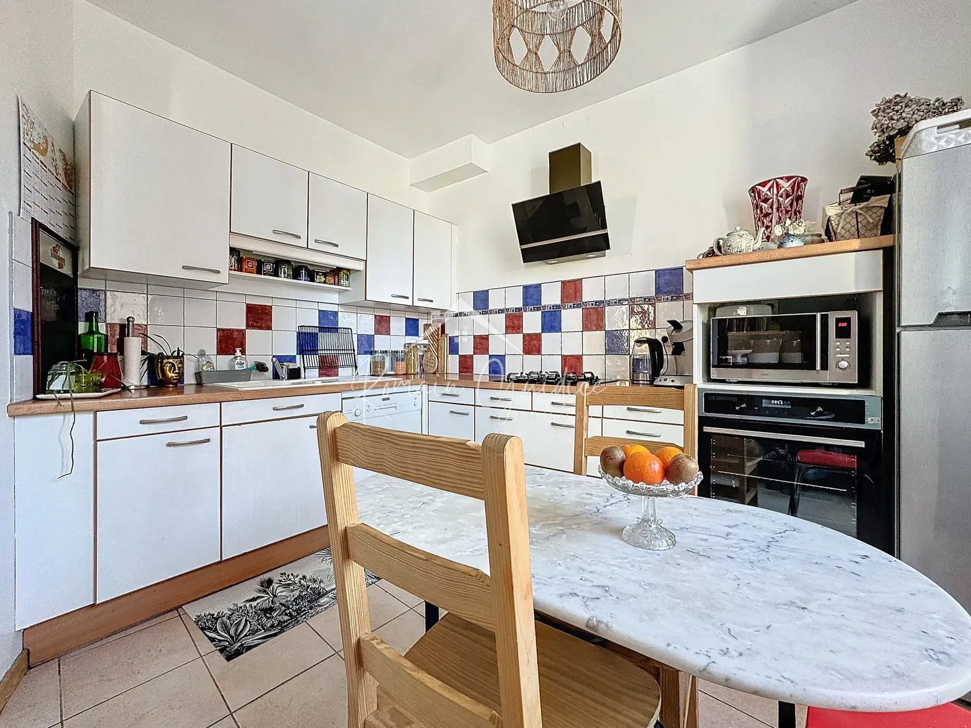 Bel appartement T4 de 85 m² au cœur de Millau avec vue dégagée et commodités à proximité 