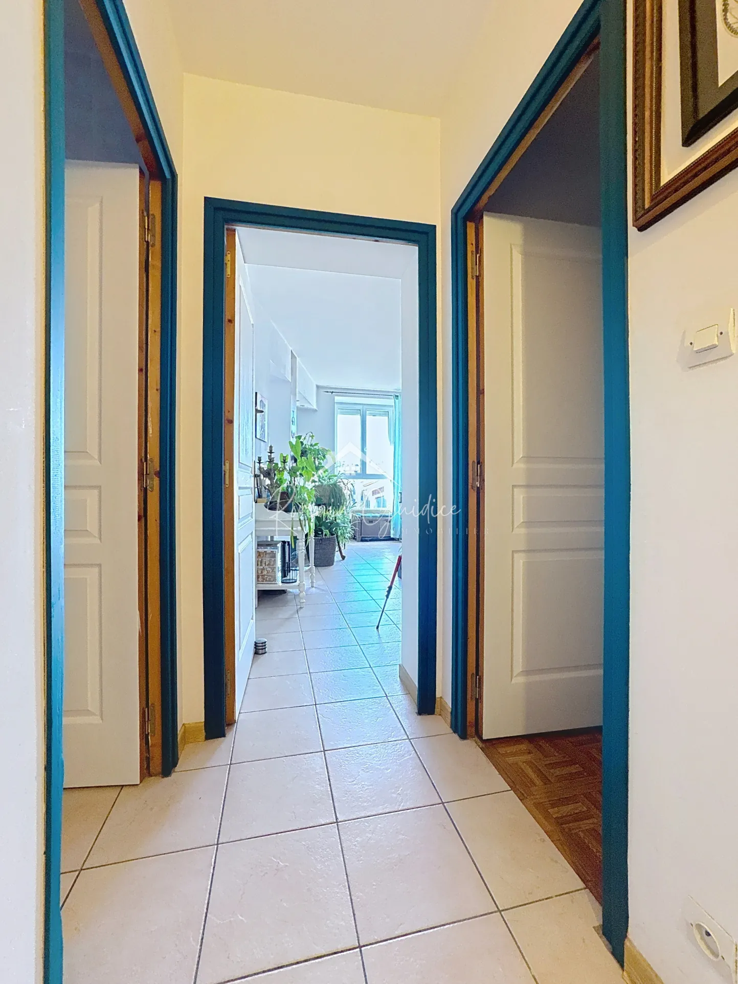 Bel appartement T4 de 85 m² au cœur de Millau avec vue dégagée et commodités à proximité 