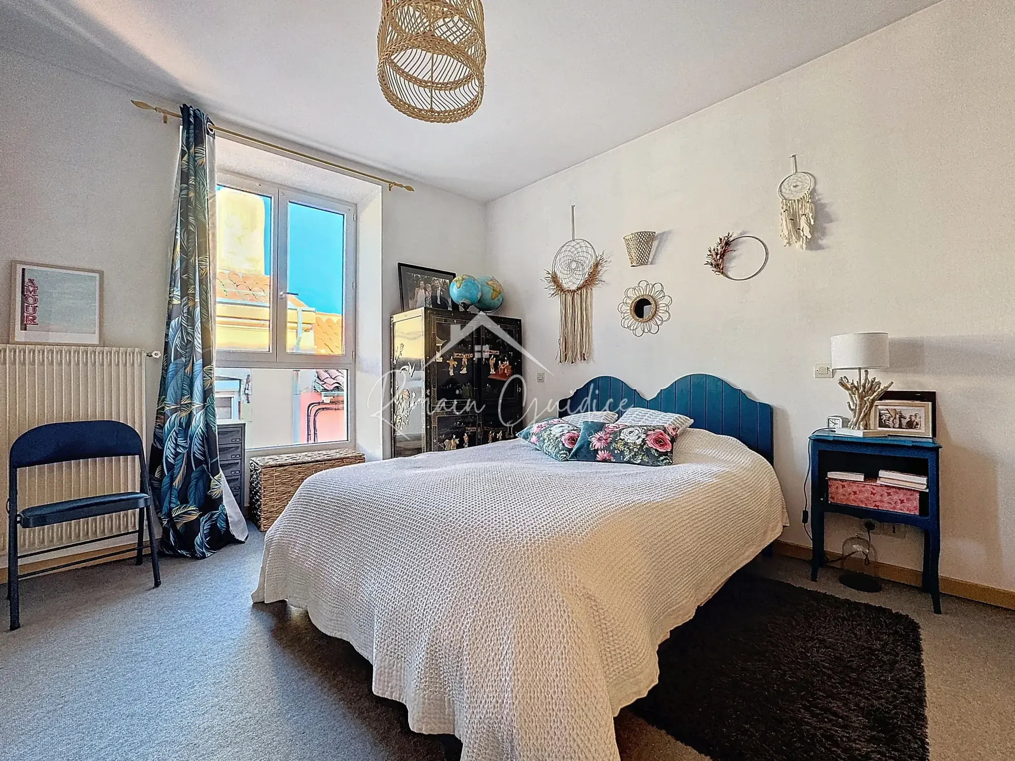 Bel appartement T4 de 85 m² au cœur de Millau avec vue dégagée et commodités à proximité 
