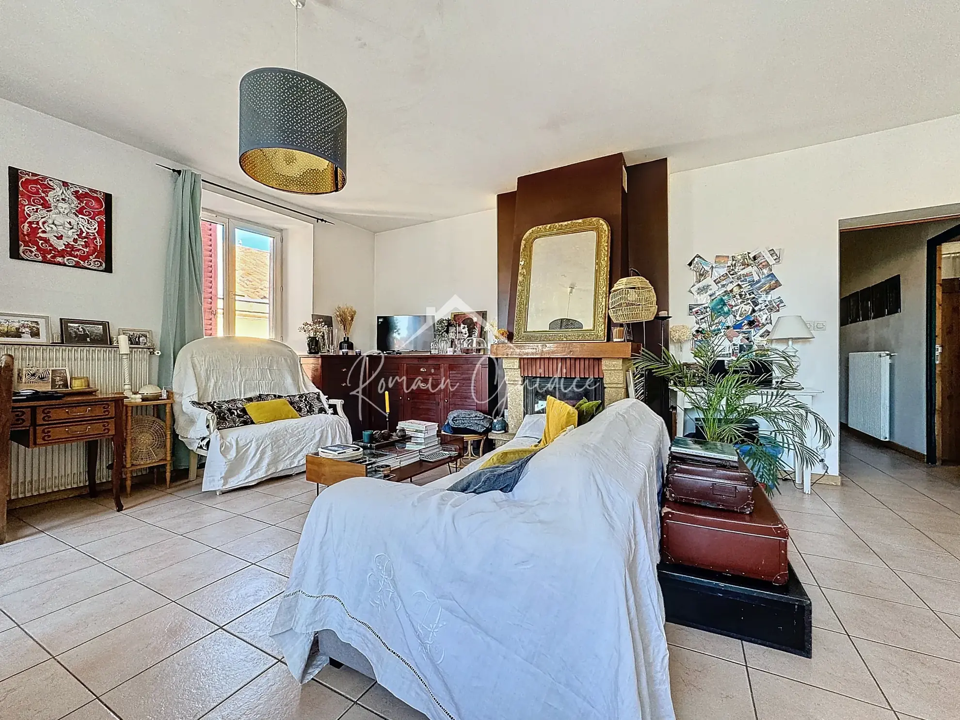 Bel appartement T4 de 85 m² au cœur de Millau avec vue dégagée et commodités à proximité 
