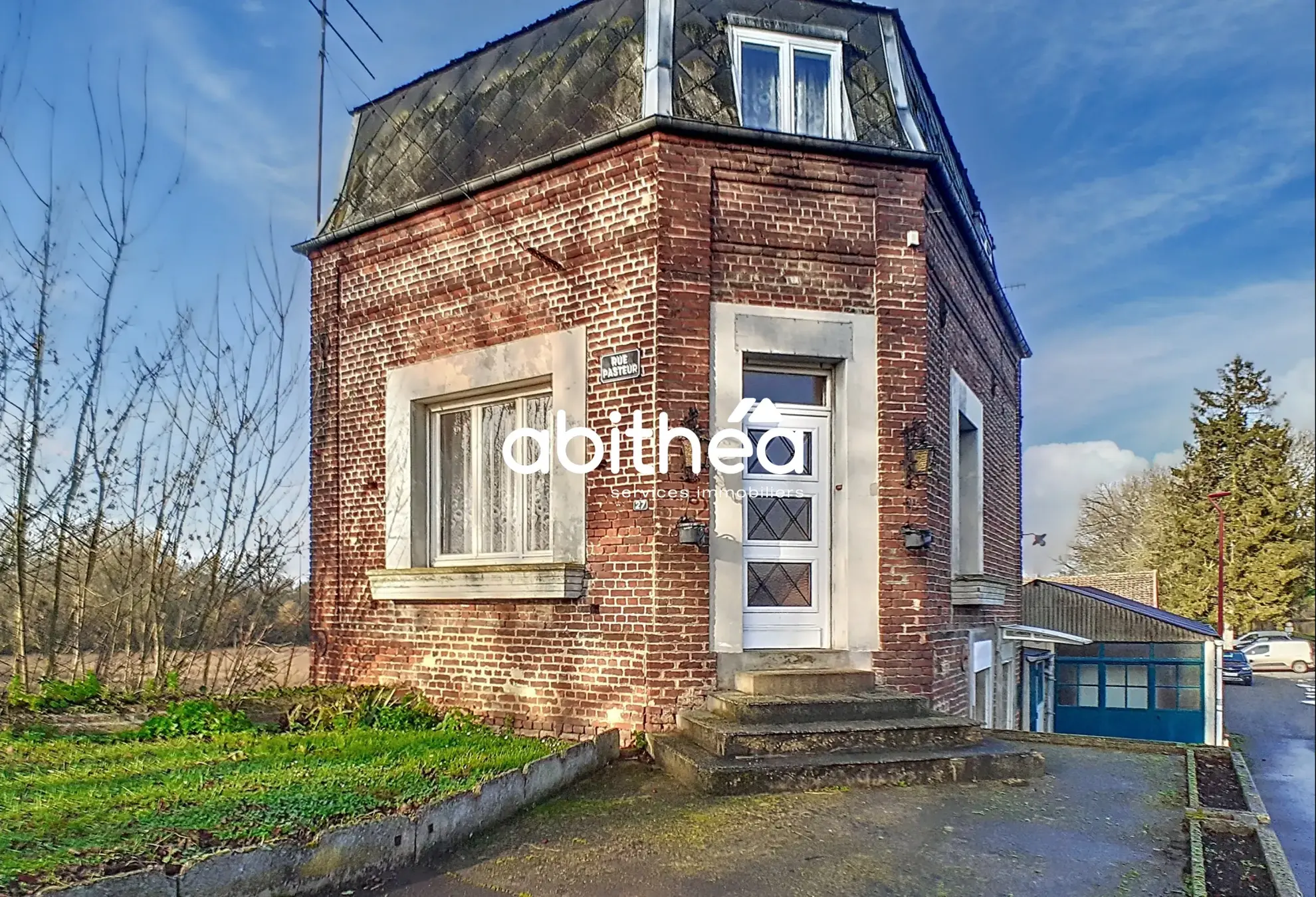 Maison individuelle atypique au bord de l'eau à Noyelles-sur-Escaut 