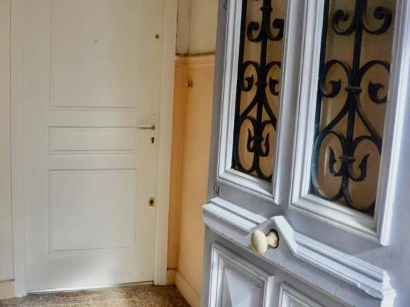 Appartement T3 rénové avec terrasse en plein cœur de Nice Parc Imperial 