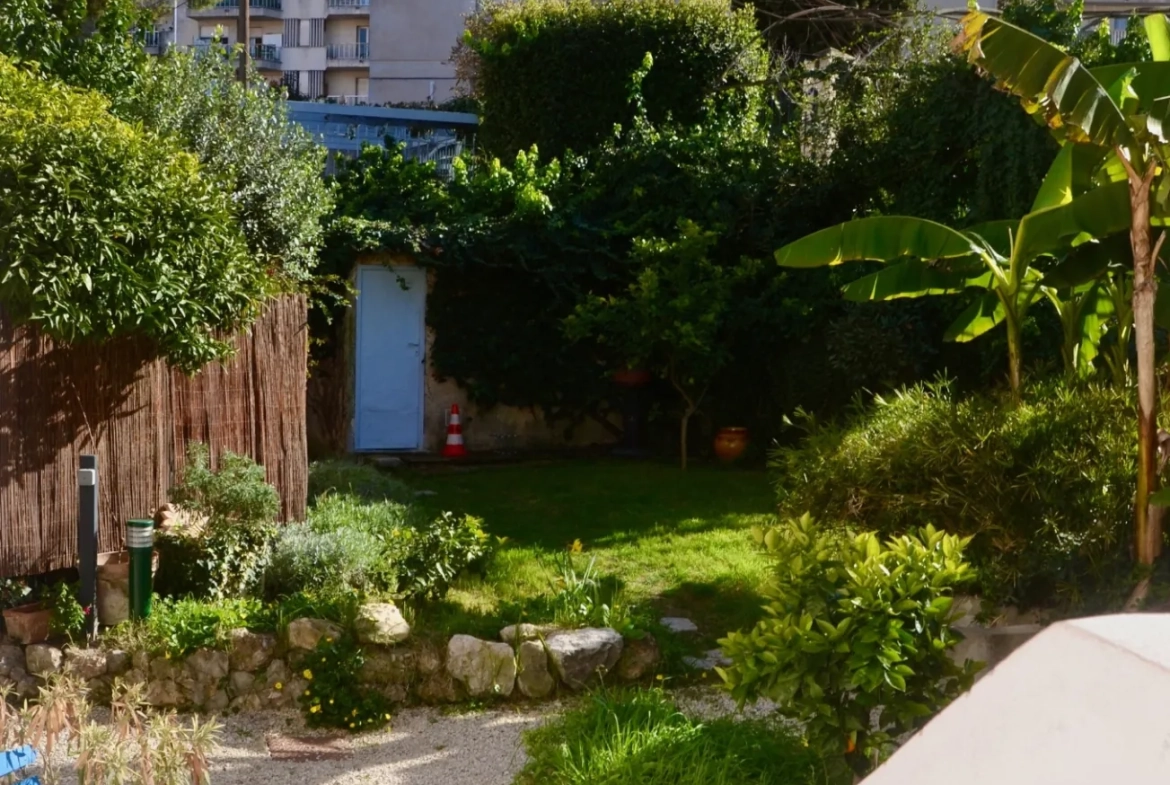 Appartement T3 rénové avec terrasse en plein cœur de Nice Parc Imperial 