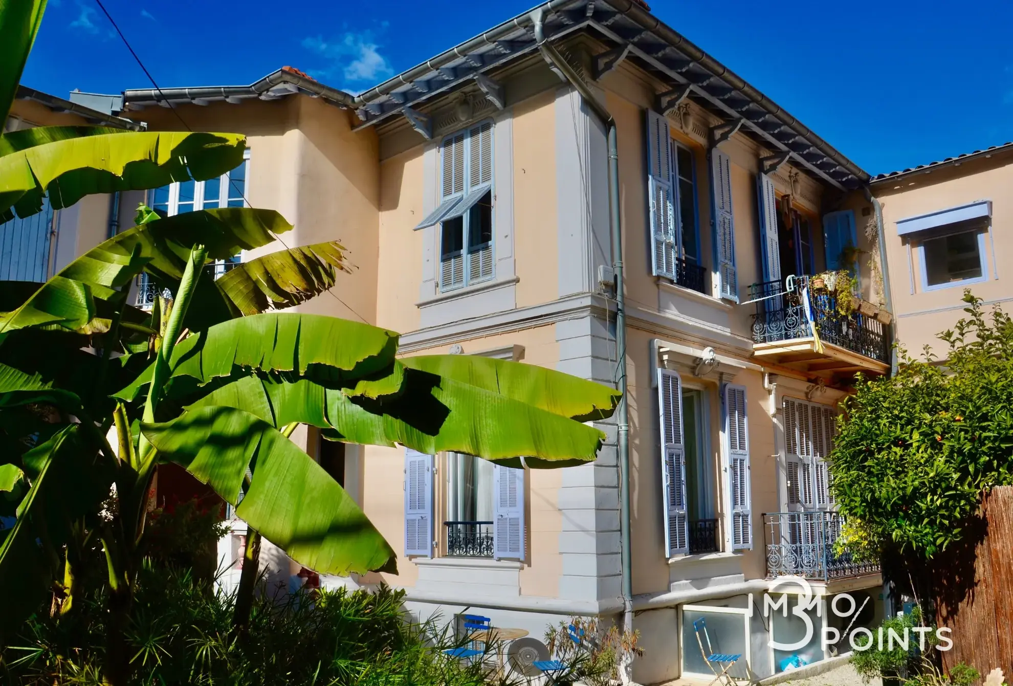 Appartement T3 rénové avec terrasse en plein cœur de Nice Parc Imperial 