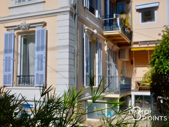 Appartement T3 rénové avec terrasse en plein cœur de Nice Parc Imperial 