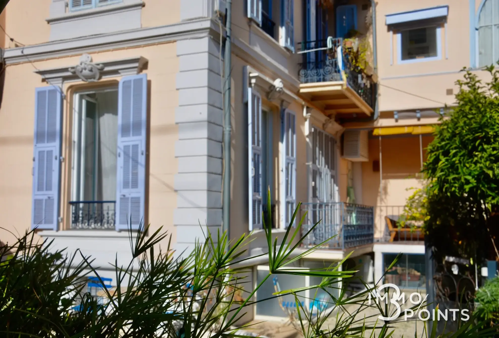 Appartement T3 rénové avec terrasse en plein cœur de Nice Parc Imperial 