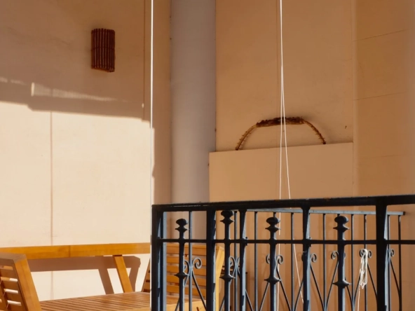 Appartement T3 rénové avec terrasse en plein cœur de Nice Parc Imperial 