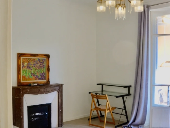 Appartement T3 rénové avec terrasse en plein cœur de Nice Parc Imperial 