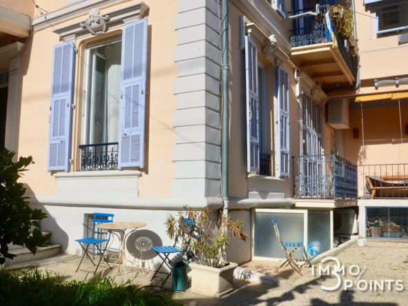 Appartement T3 rénové avec terrasse en plein cœur de Nice Parc Imperial 